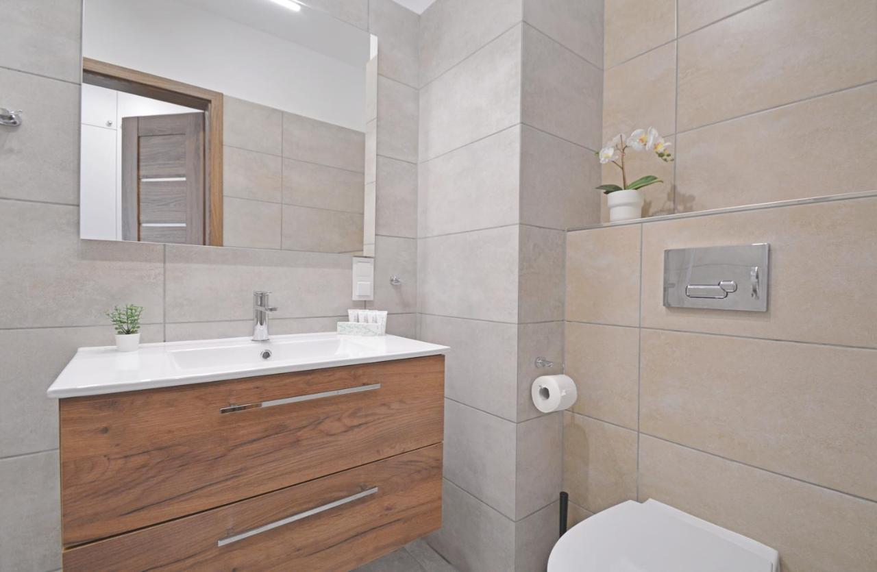 Apartamenty Bryza - Apartament Sun Towers 27 Swinoujscie Kültér fotó